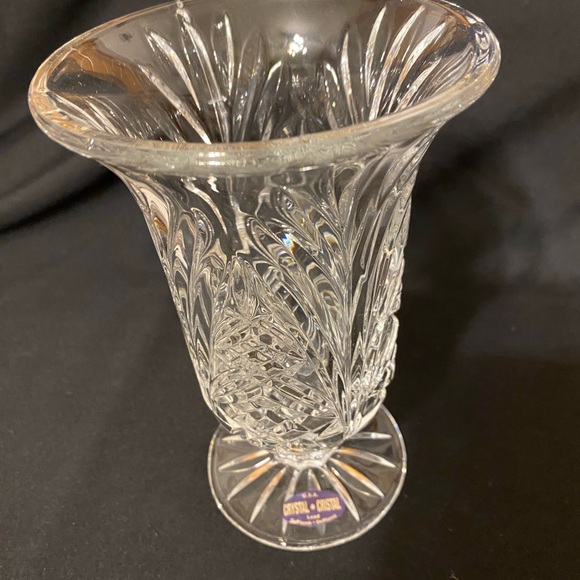 Vintage 1980’ Hand Cut Crystal Vase - Picture 2 of 4